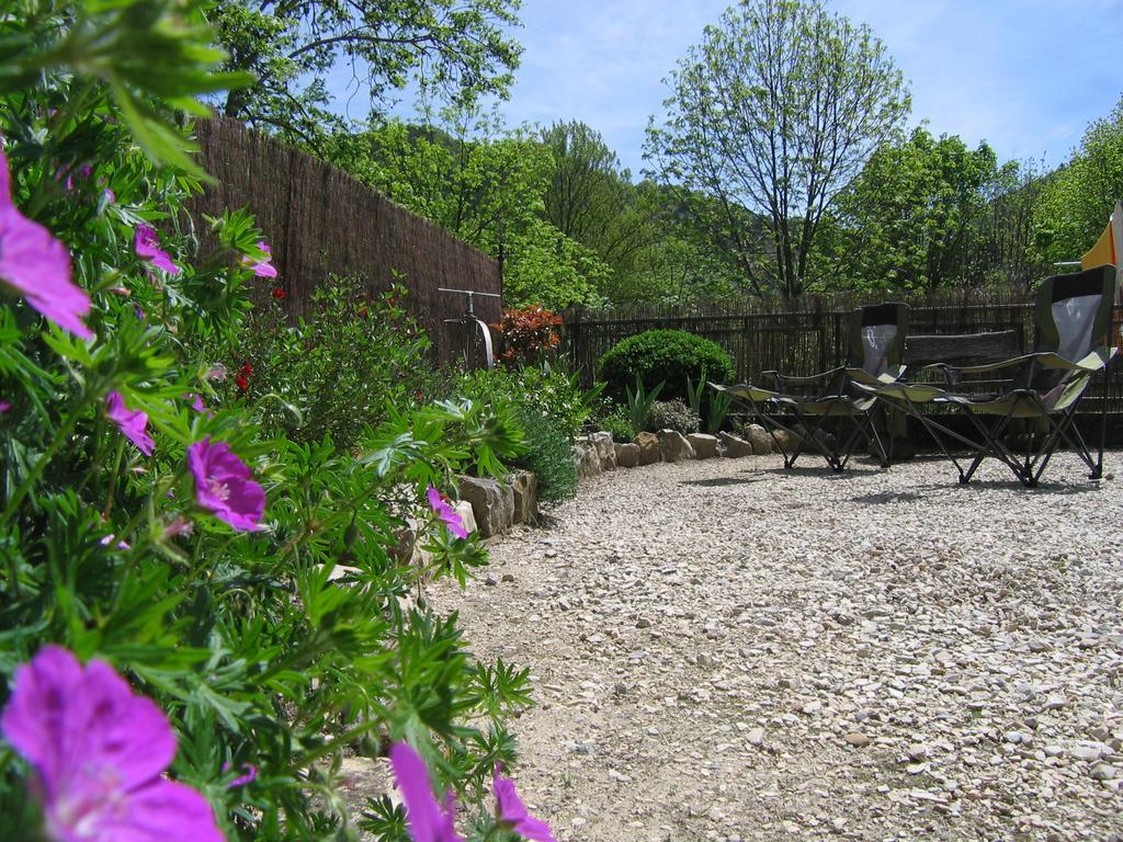 Auberge De Trente Pas Saint-Ferréol-Trente Esterno foto